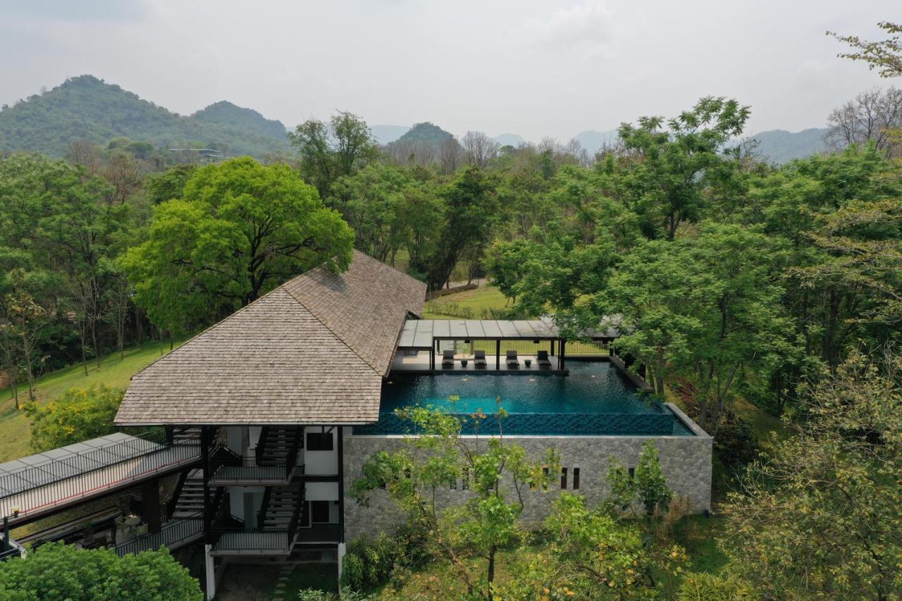 Rain Tree Khao Yai Hotel Pak Chong Екстериор снимка