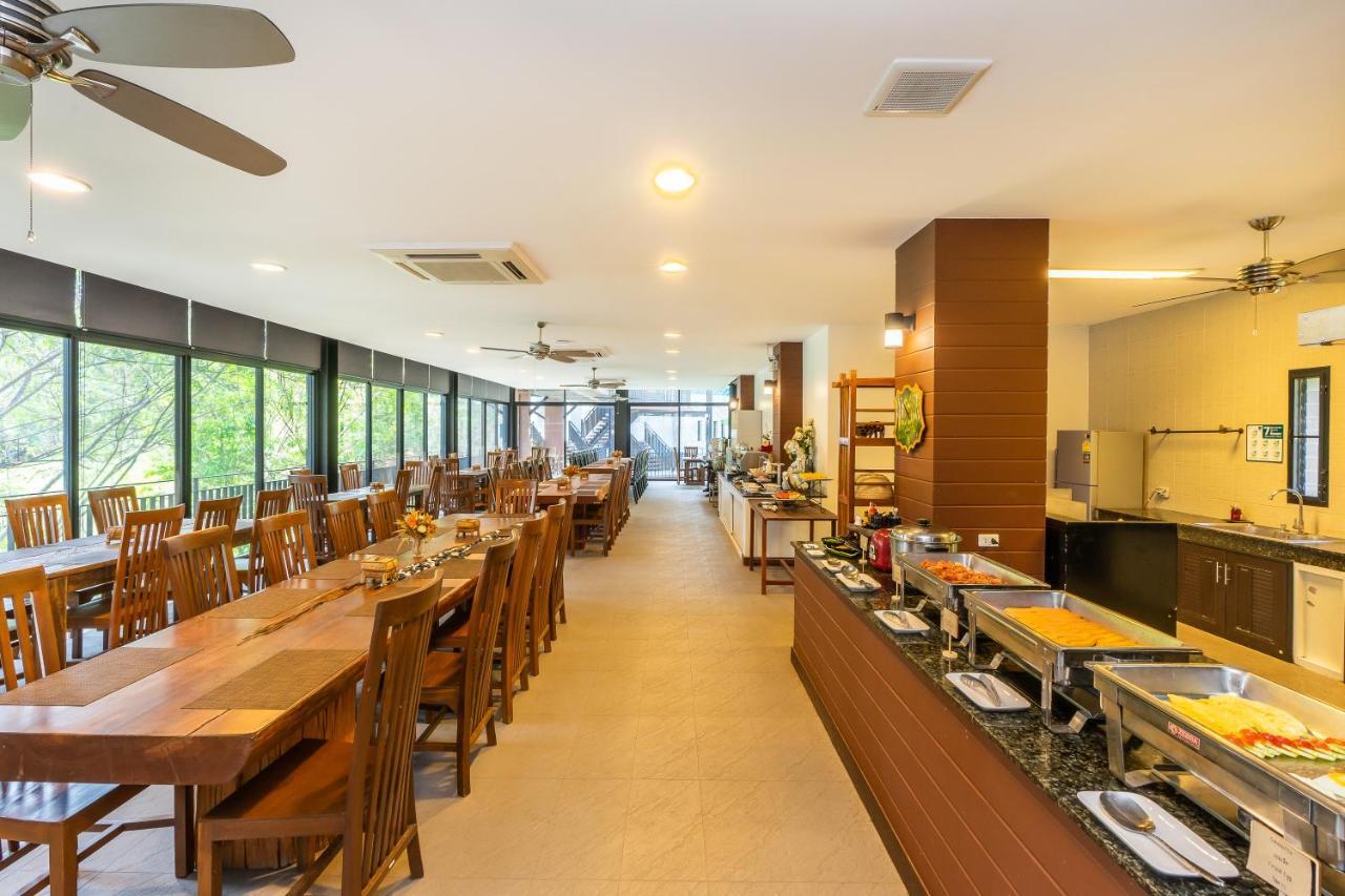 Rain Tree Khao Yai Hotel Pak Chong Екстериор снимка